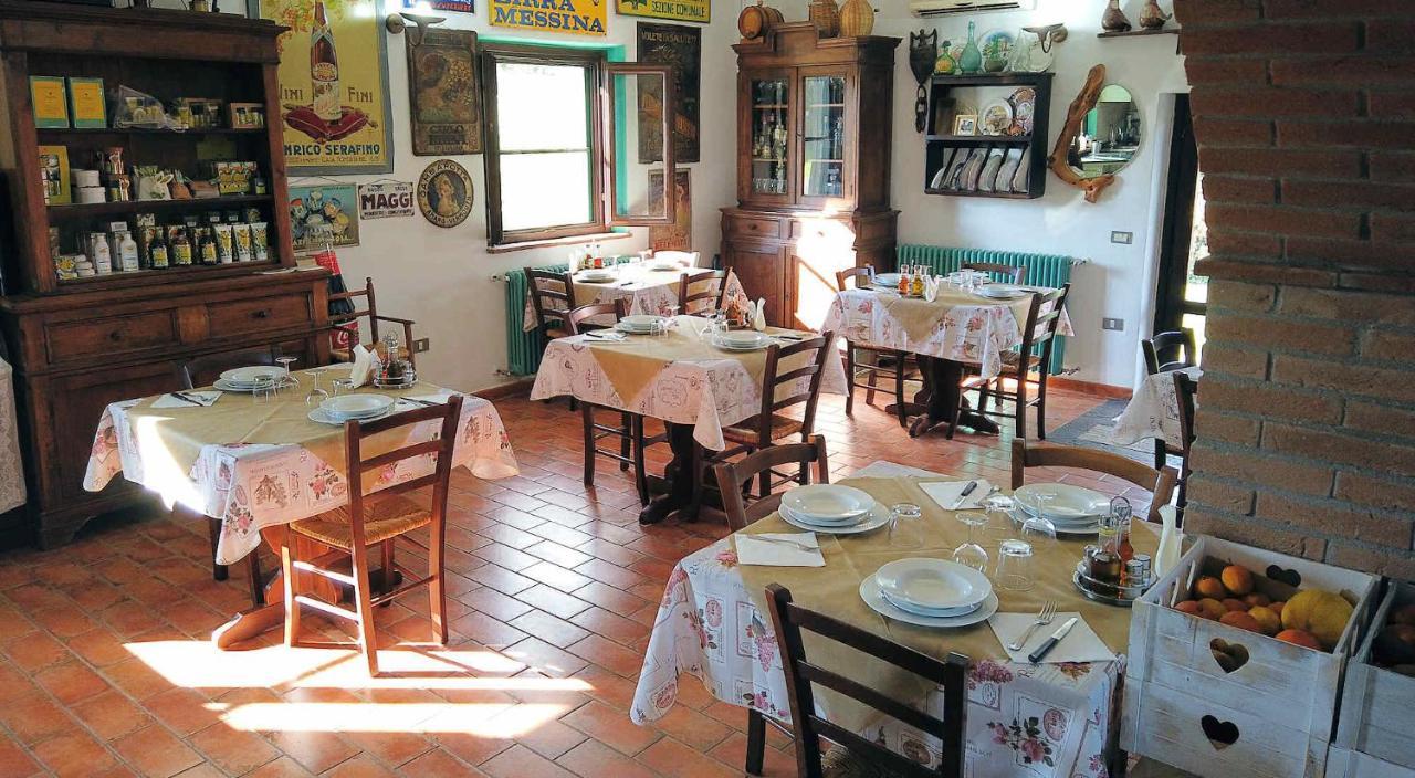 Locanda Le Mandriane Албиния Екстериор снимка